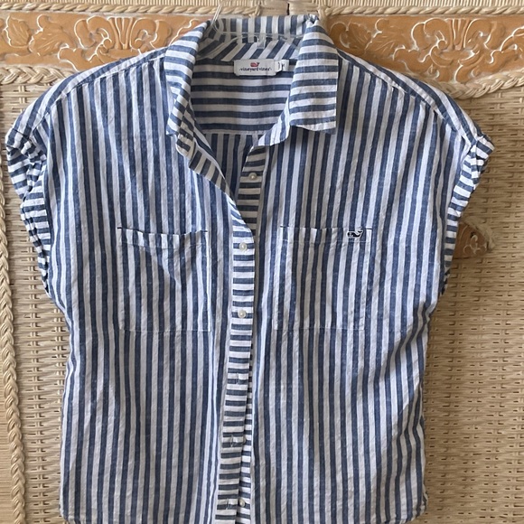 Vineyard Vines Tops - Vineyard Vines Classic Striped Blouse GUC